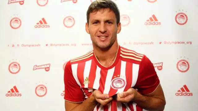 Franco Soldano a Boca: Alfaro pidió al punta que ni concentra en Olympiacos
