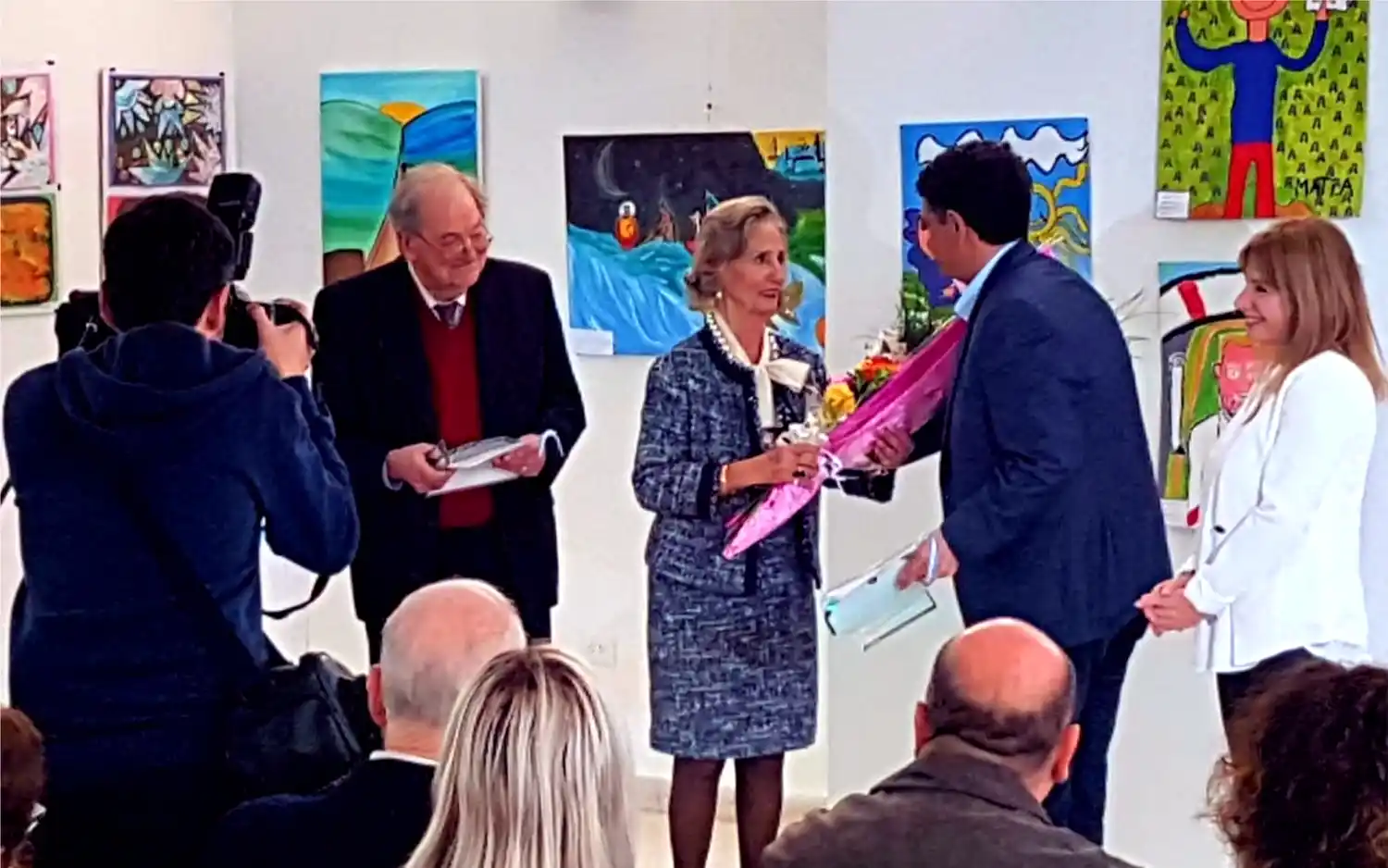 "Esto es para siempre": El emotivo homenaje a descendientes de los pioneros de Vicente López