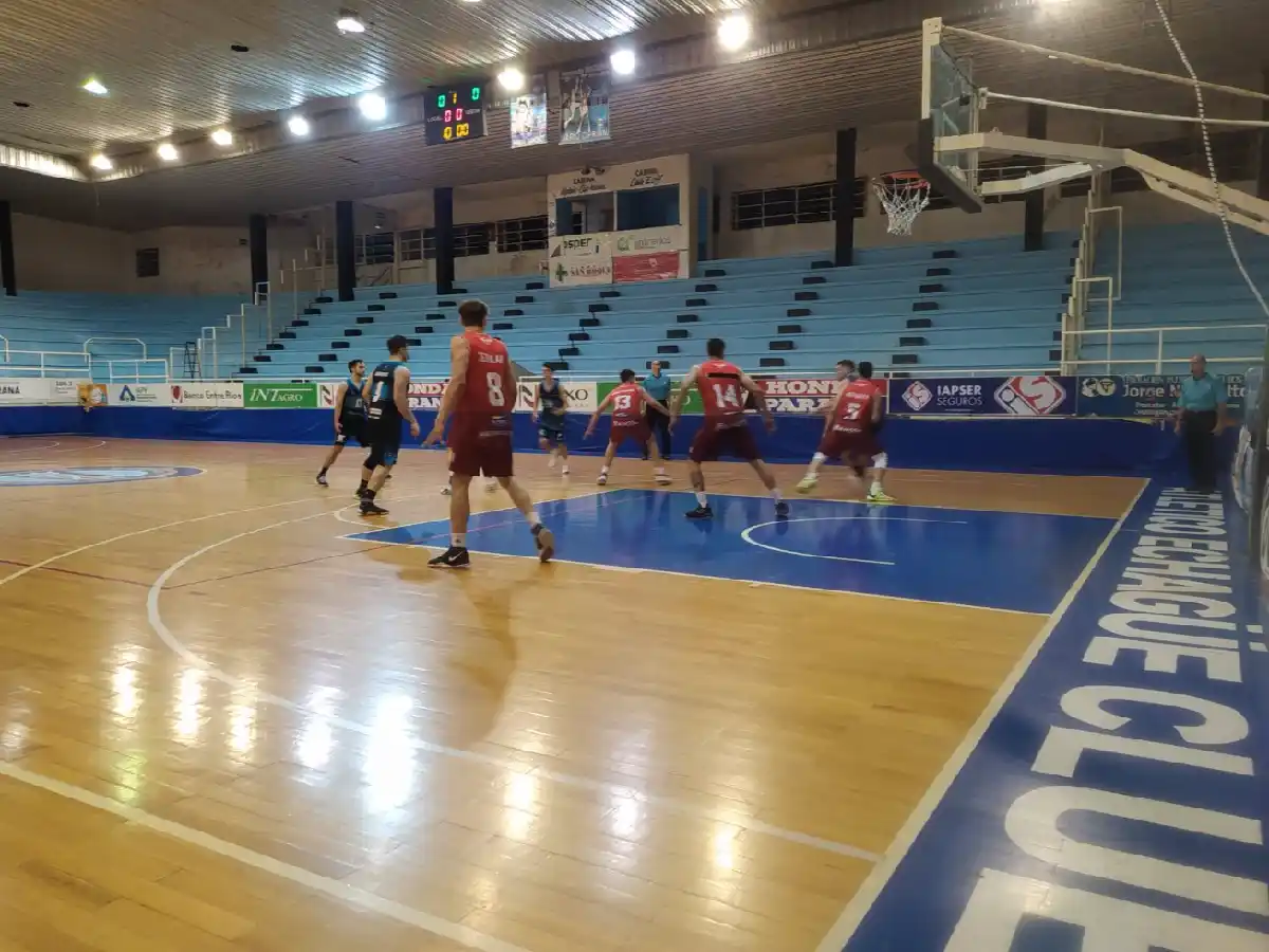 San Isidro ganó en Paraná