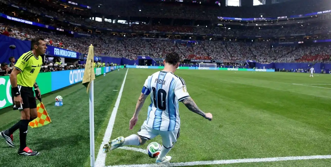 Indumentaria habitual para la final. Reuters.