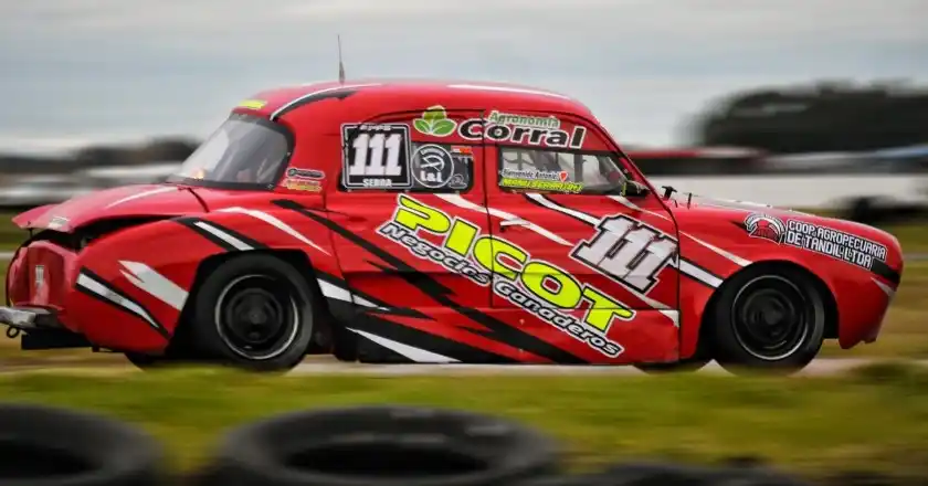 FOTO DELFINA SERRA Manuel Serra es puntero.