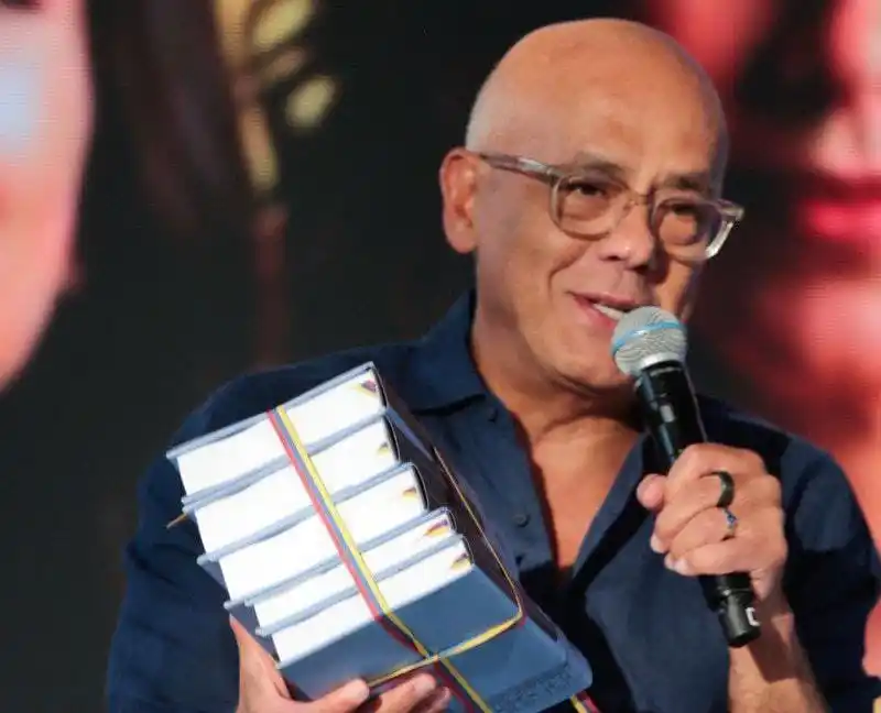 Poner la Constitución al servicio del pueblo con leyes que superen el rentismo: proponen candidatos del GPP a la AN