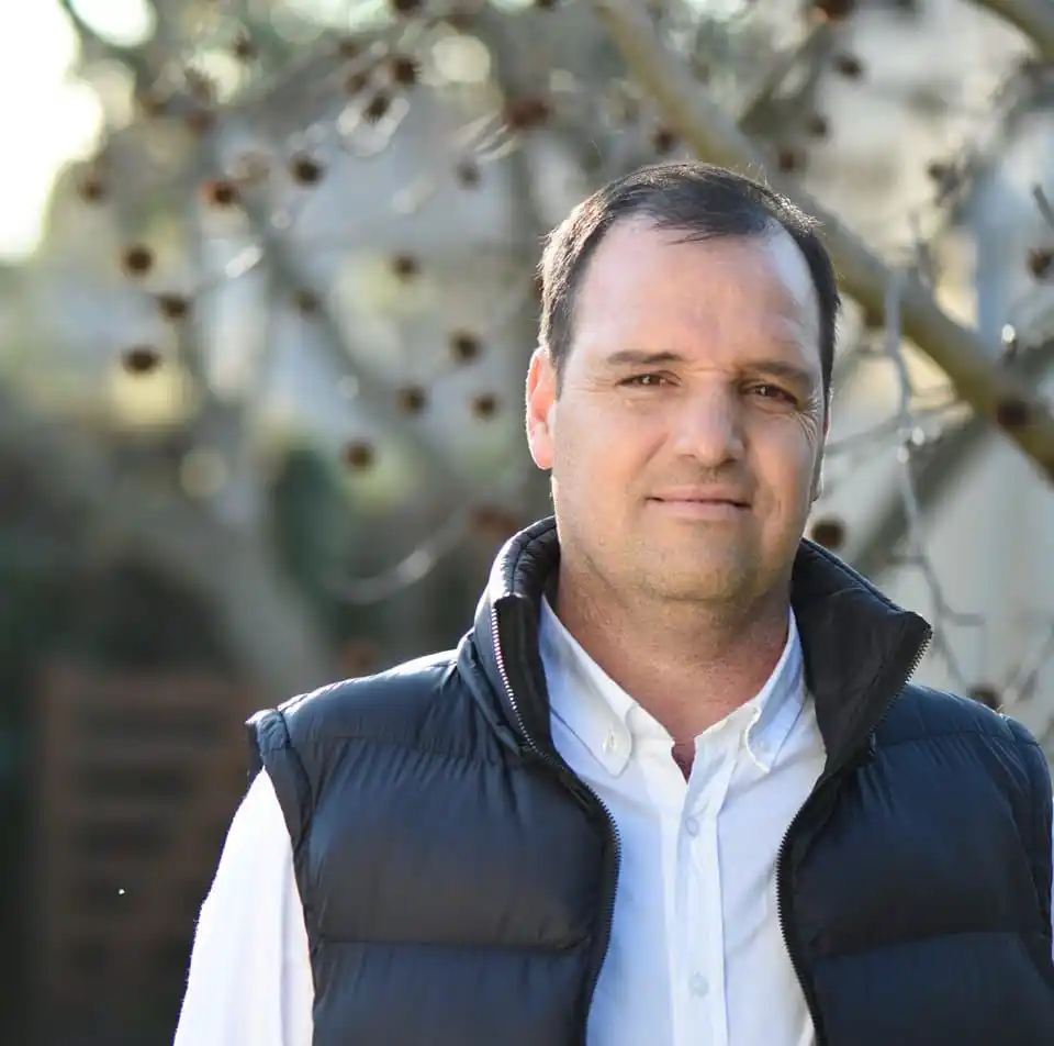 Reynoso pujará por su tercer mandato en las Generales