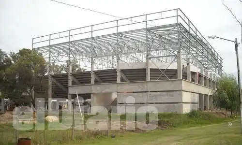 Pilar: El microestadio municipal estará listo para septiembre