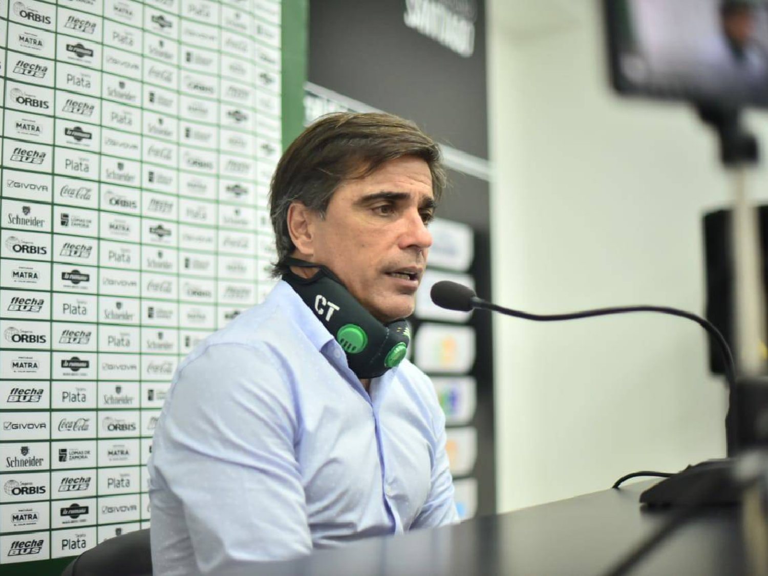 El entrenador Sanguinetti renovó su vínculo con Banfield 