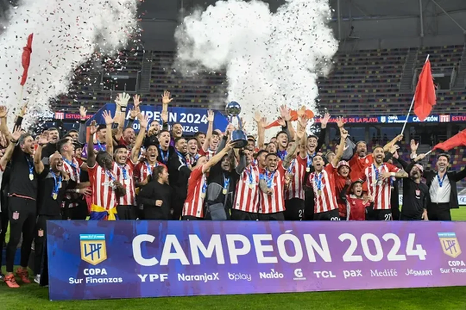 Estudiantes se consagró campeón de la Copa de la Liga al vencer a Vélez en los penales