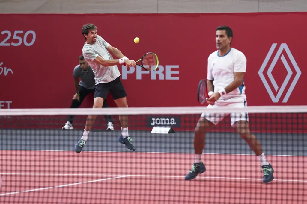 “Machi” González y Molteni son finalistas en España