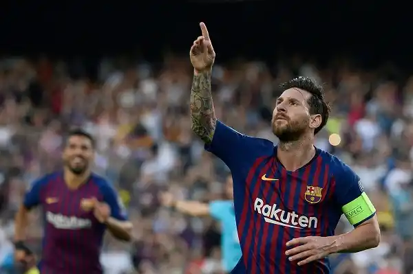 Triplete de Messi para la goleada de Barcelona en el inicio de la Champions