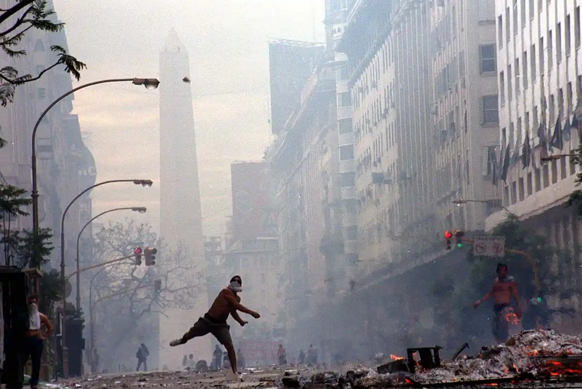 “Hay muchas causas sobre diciembre de 2001”