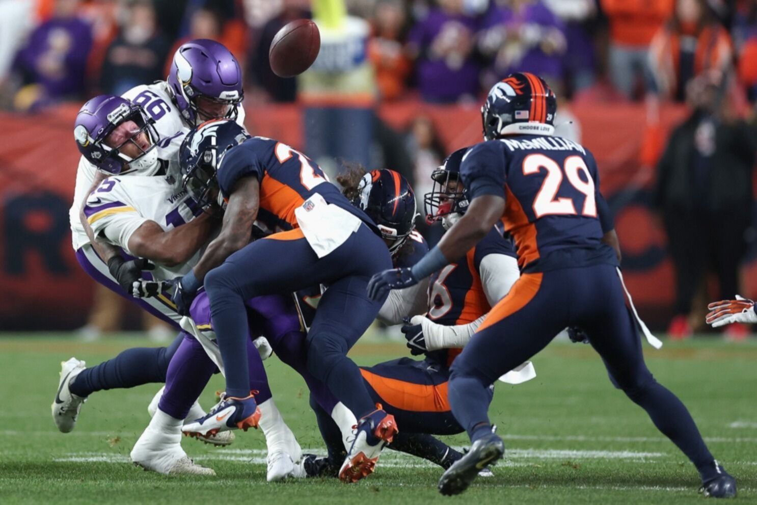 El golpe por el que la NFL suspendió otra vez a Kareem Jackson