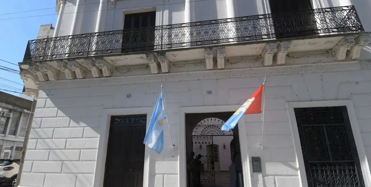 La Cámara de Diputados cedió a la Casa del Brigadier el retrato pintado por Estrada Bello en el centenario del natalicio del caudillo. Foto: Luis Cetraro