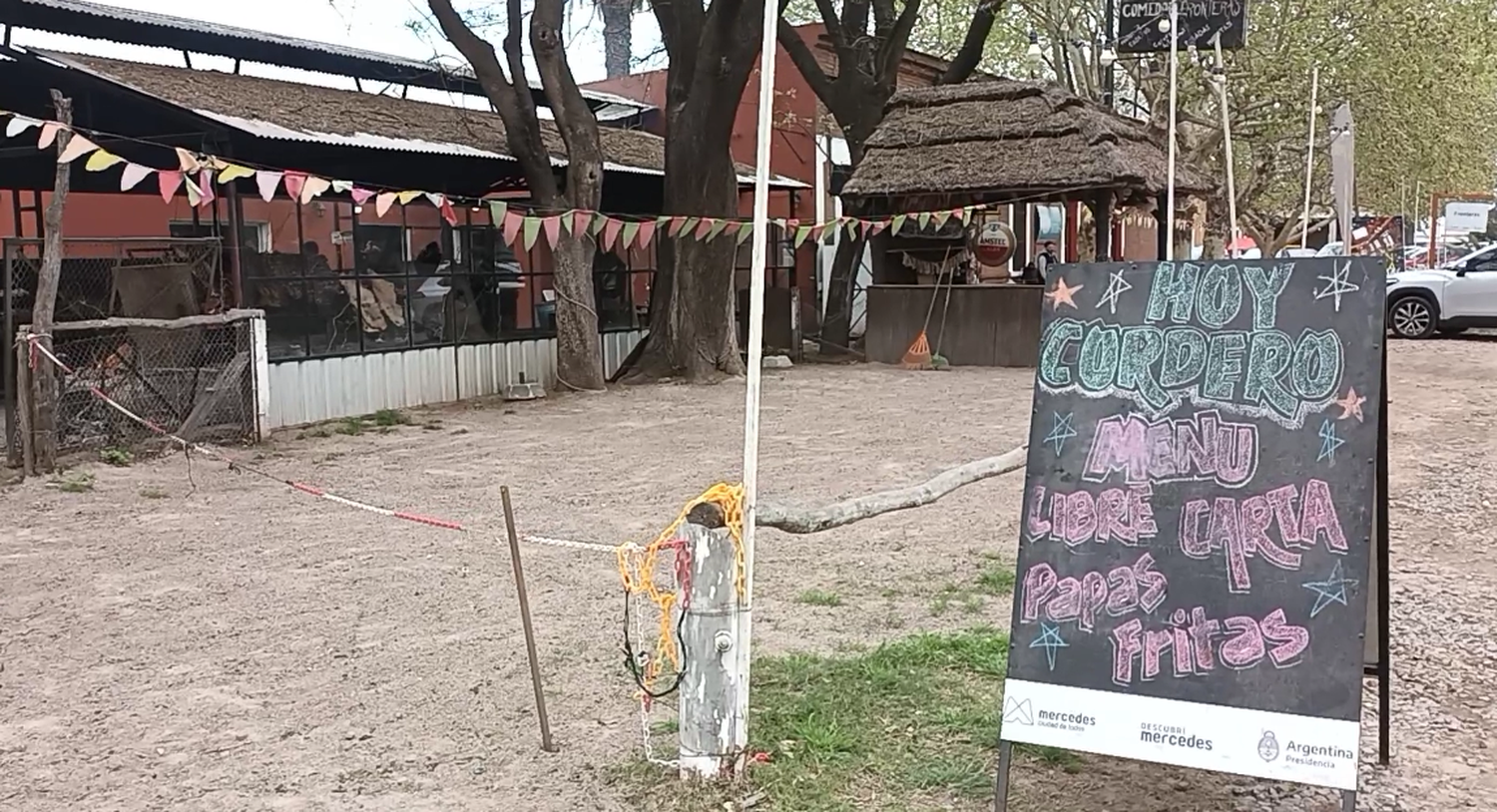 El polo gastronómico de campo, Tomás Jofré: Restaurantes históricos, almuerzo a “tenedor libre” y feria artesanal