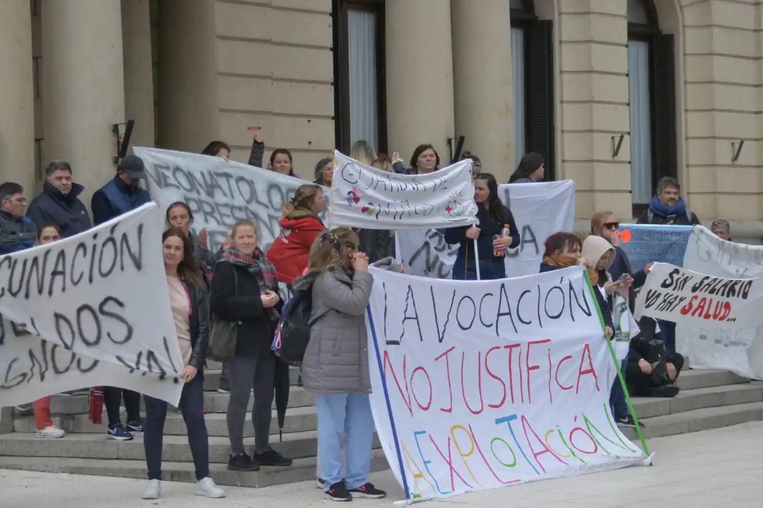 marcha trabajadores salud municipales municipio 03-11-23 - 2