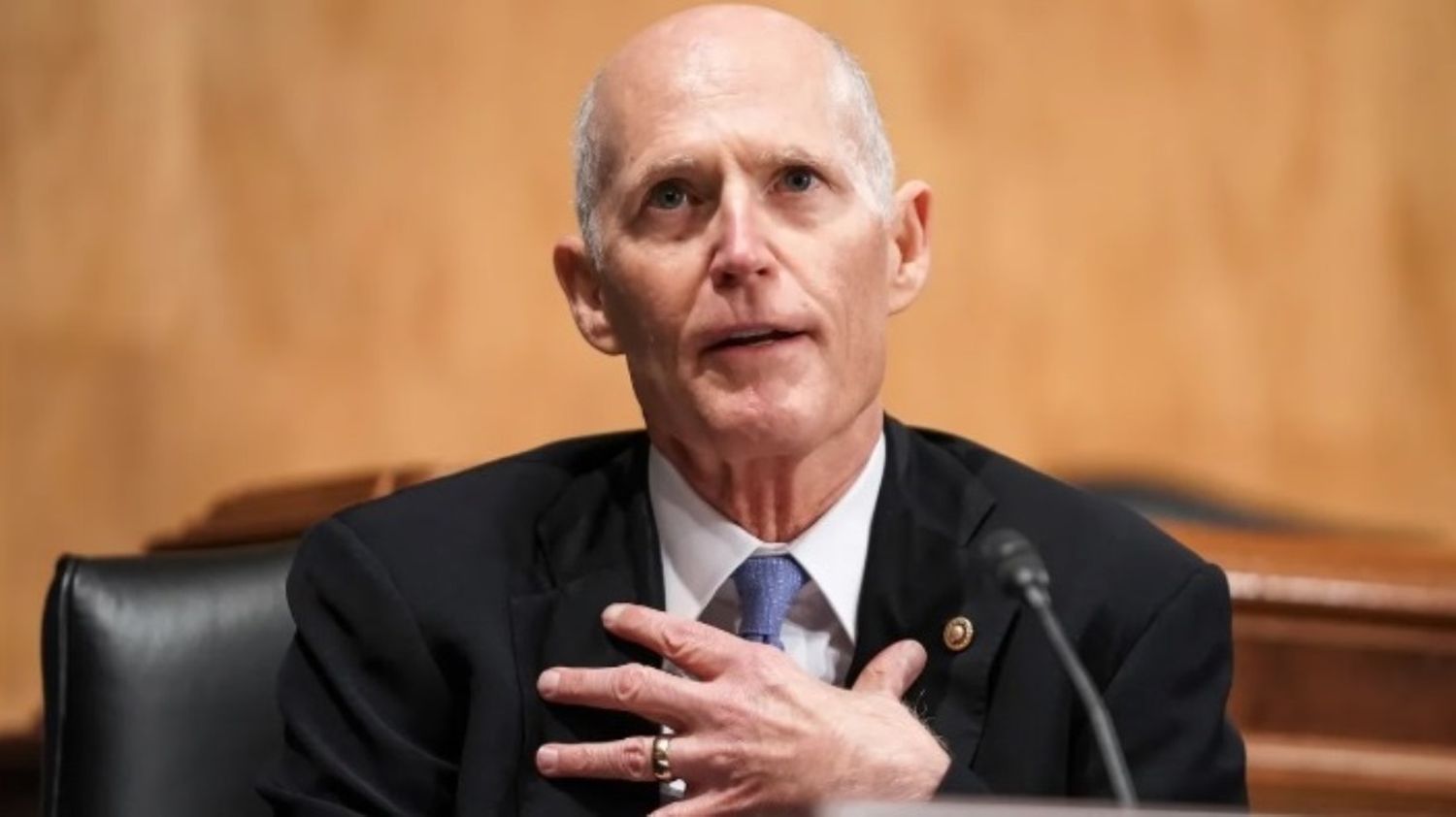 Rick Scott solicita a Trump incluir en la lista de terroristas a «dos organizaciones criminales venezolanas» (+Carta)