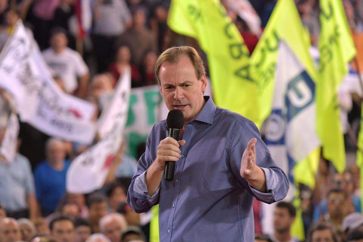 Gobernador Gustavo Bordet
