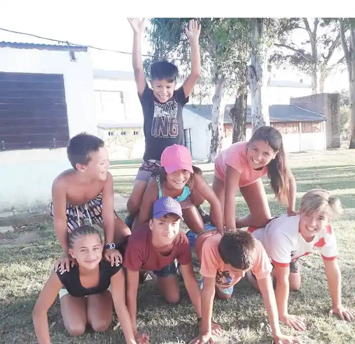Con un campamento cerró la Colonia  de Vacaciones