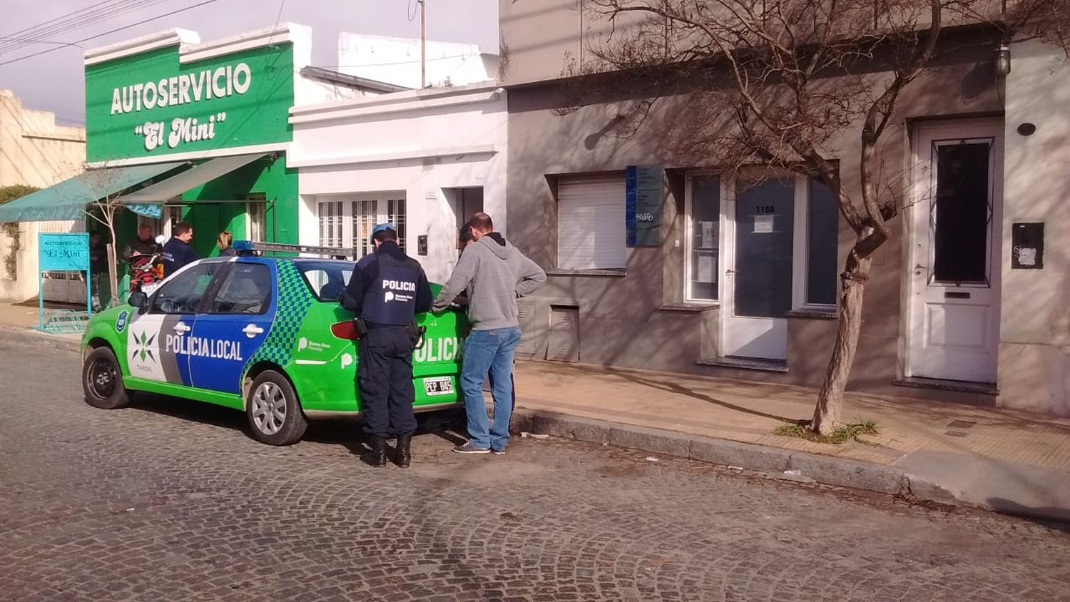 En un confuso episodio, detuvieron a un médico mientras practicaba un aborto