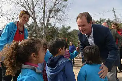 Bordet: “Las escuelas doble jornada cambiaron la matriz educativa de nuestra provincia” 