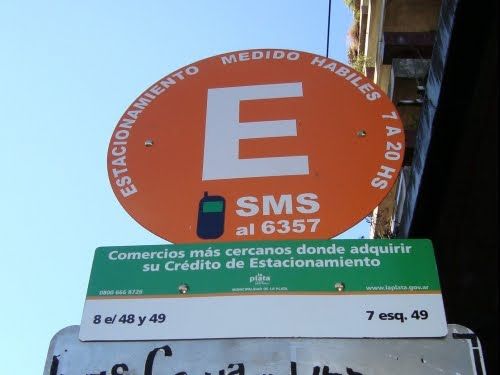 Golpe al bolsillo: Amplían a 450 cuadras el estacionamiento medido en La Plata