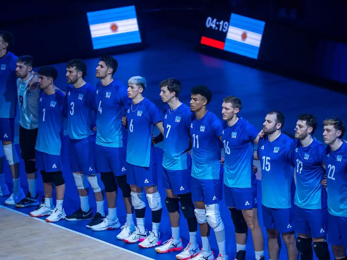 Argentina busca clasificar a octavos del Mundial.Foto:FEVA