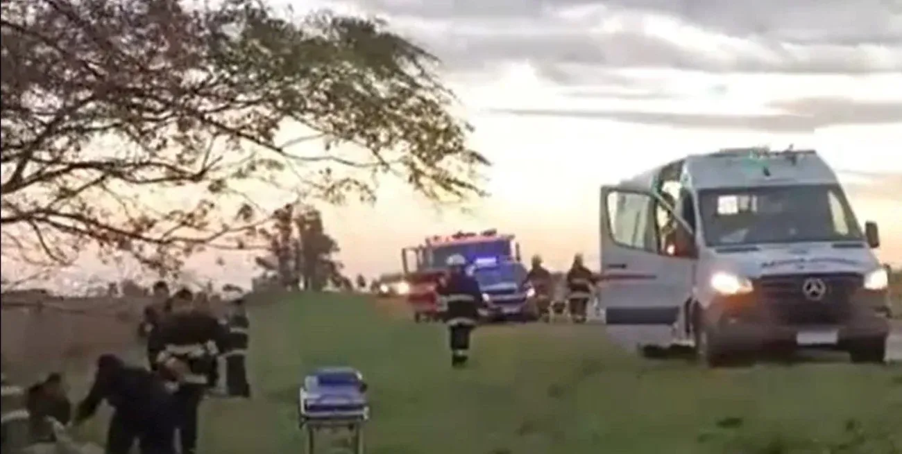 Violento vuelco en Autovía 19: en el auto viajaban cuatro jóvenes de Santa Fe