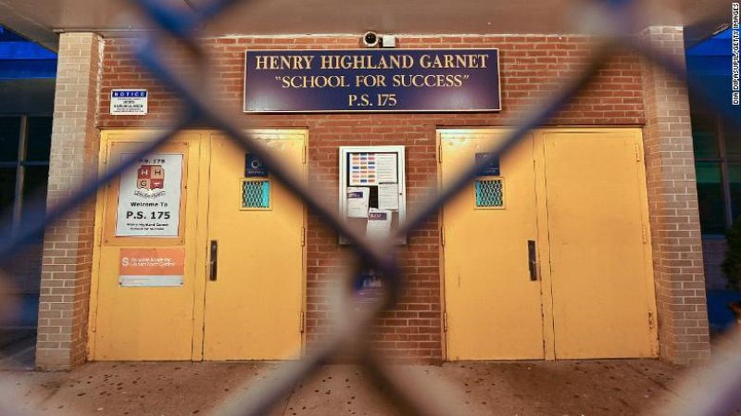 Alcalde de Nueva York confirma reapertura de escuelas primarias
