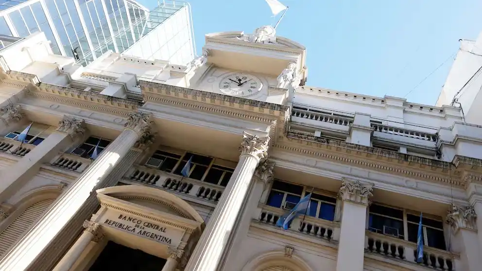 El Banco Central sumó más de USD 130 millones y acumuló 70 jornadas consecutivas con compras de dólares