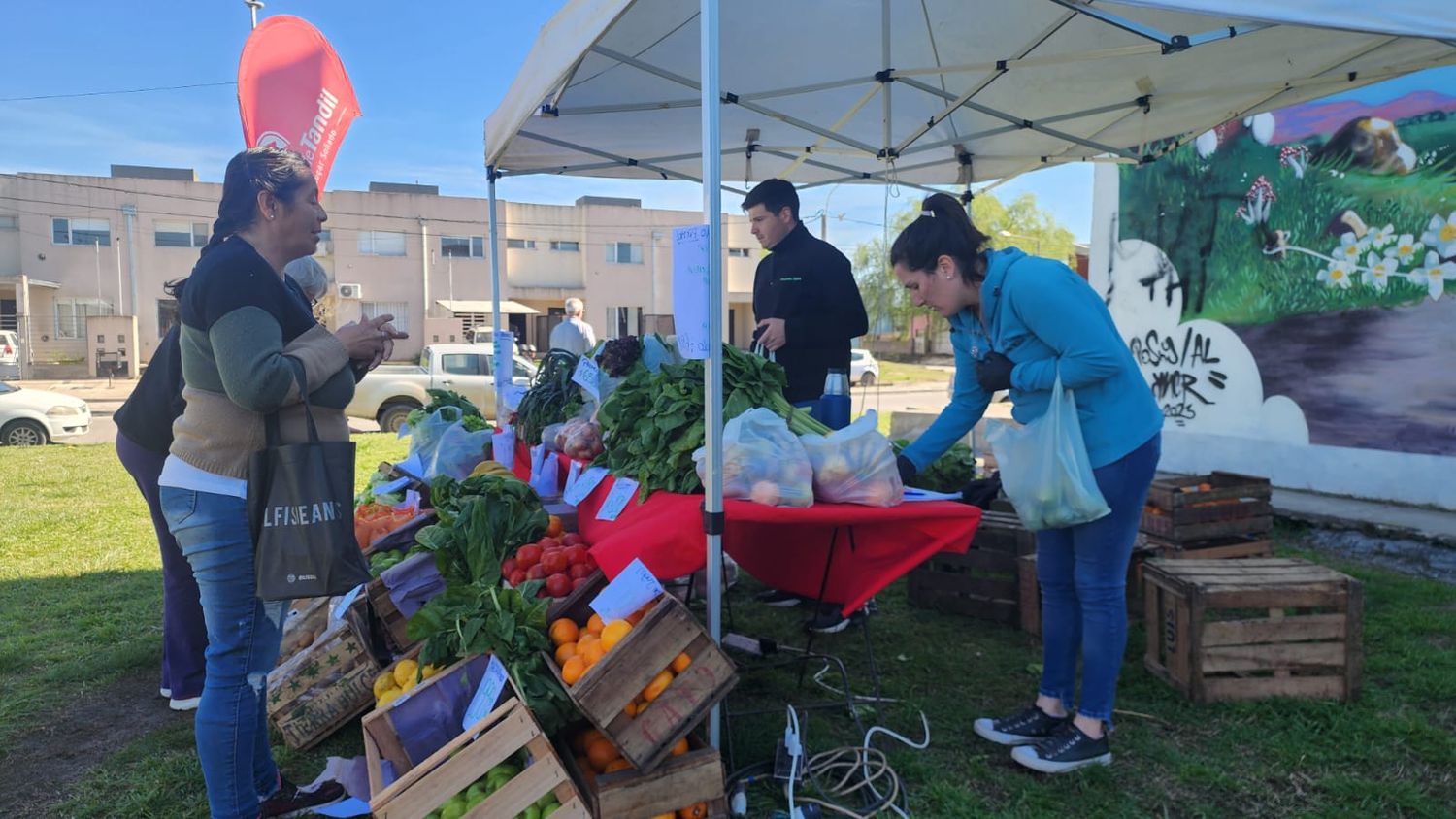 El Mercado Alimenticio Barrial estará en la Plaza Ardiles.