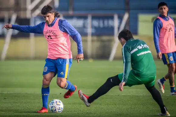 Central recibió a Sarmiento en dos amistosos de pretemporada en Arroyo Seco