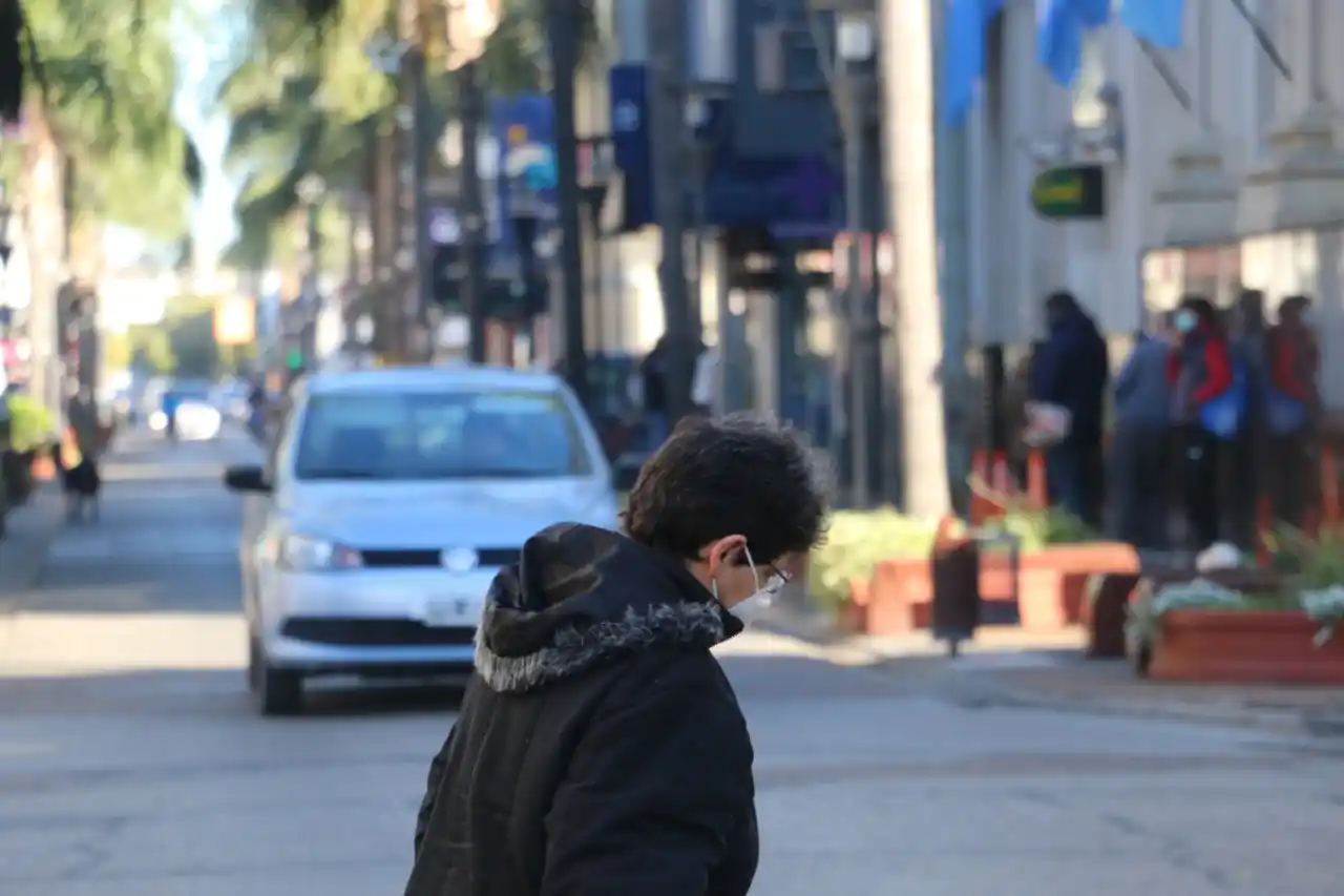 Una por una, las recomendaciones del Hospital Centenario ante el aumento de casos de gripe y de covid