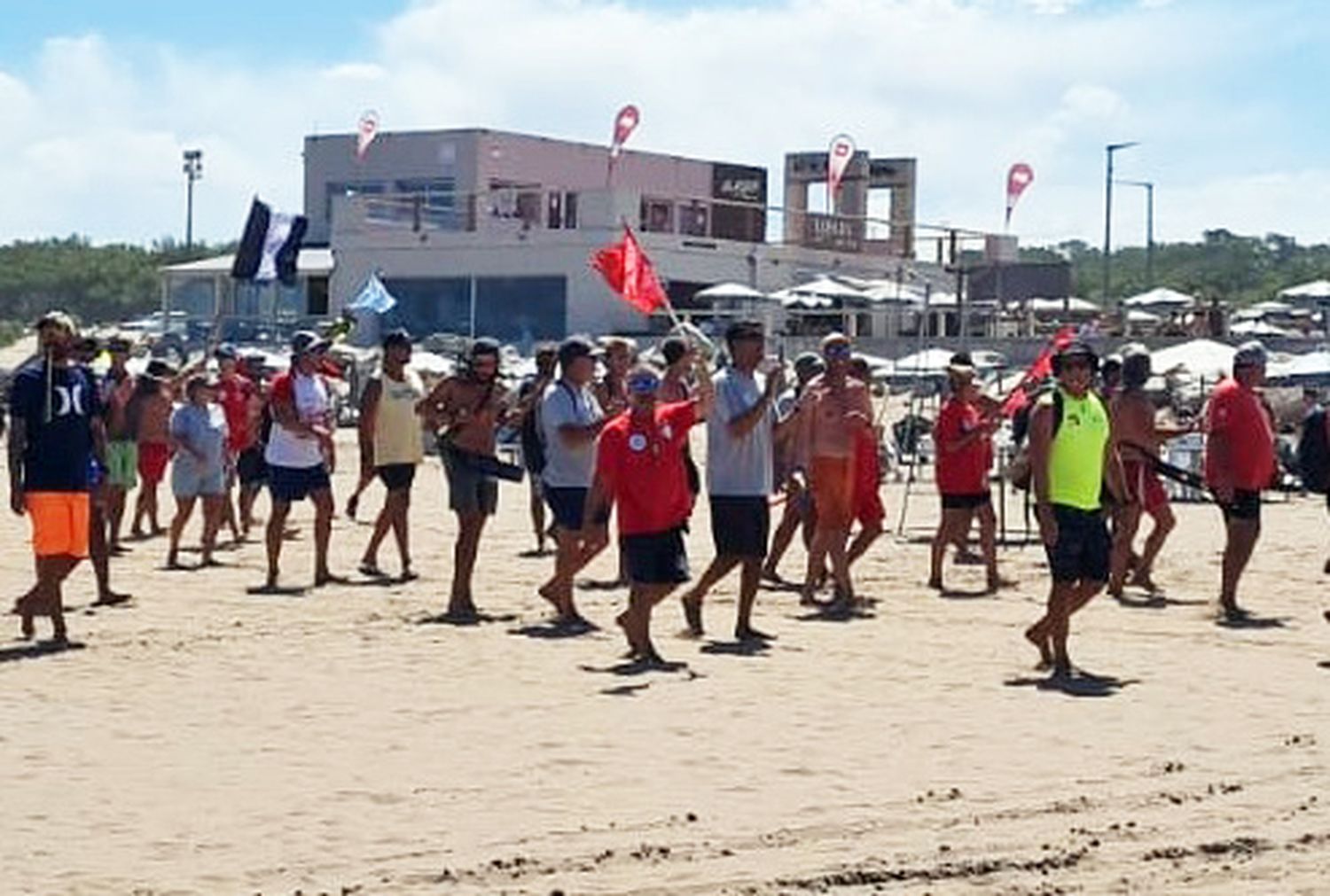 Sigue el paro de guardavidas, pero hay servicios en balnearios