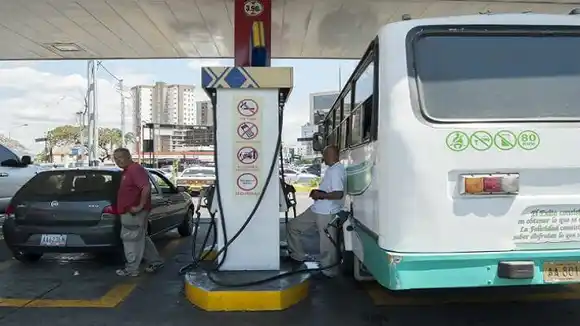 ¡HASTA 5 DÍAS EN COLA! Denuncian irregularidades en el suministro de gasolina subsidiada en Anzoátegui (+VIDEO)