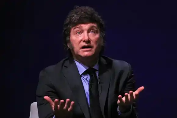 Luego de cuatro meses en suba, la confianza de los consumidores cayó en junio