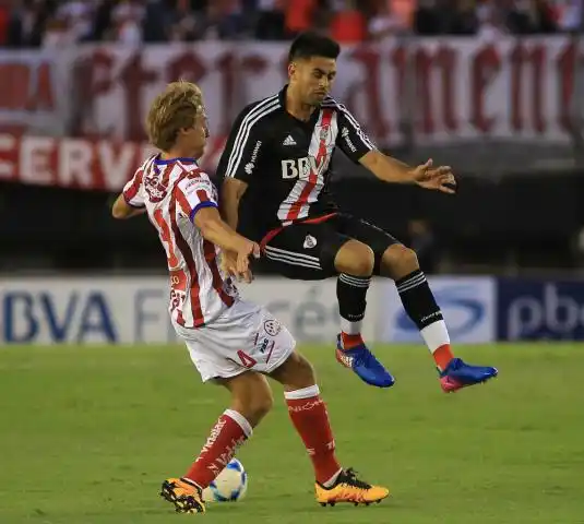 River hizo poco, no pudo con Unión y cedió más terreno