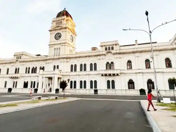 Gremios de trabajadores de administración central y docentes volverán a reunirse con el Gobierno