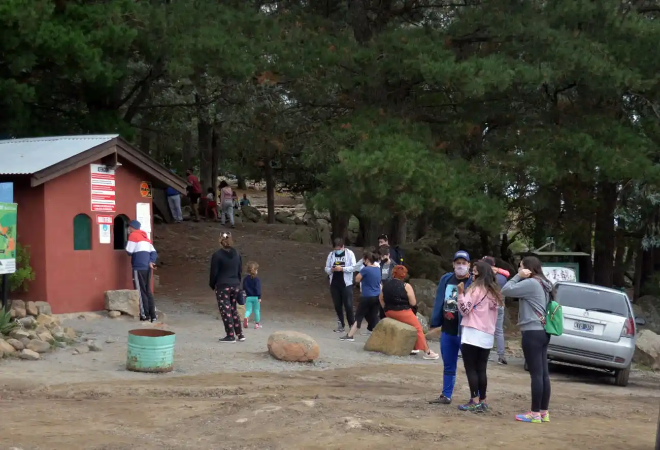 Los visitantes coparon los paseos en un fin de semana a plena ocupación 