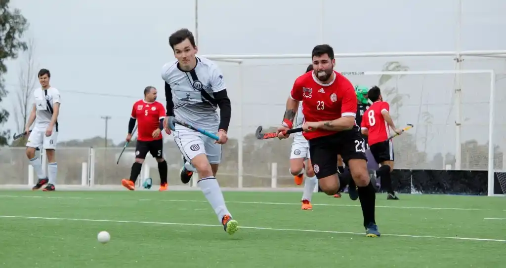 El hockey masculino tuvo su estreno como local
