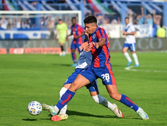 Vélez lo buscó más, pero no pudo con San Lorenzo