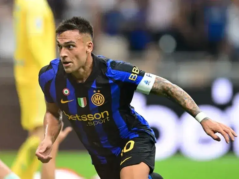 messi y lautaro - 1