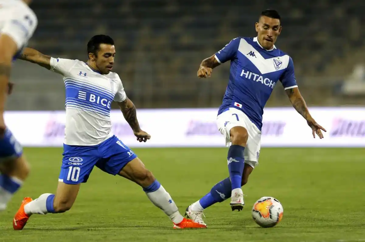 Un gol agónico le dio a Vélez la clasificación