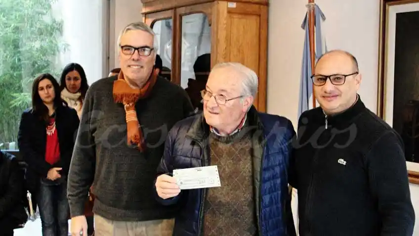 BALCARCE: Entregaron más de $415.000 a instituciones