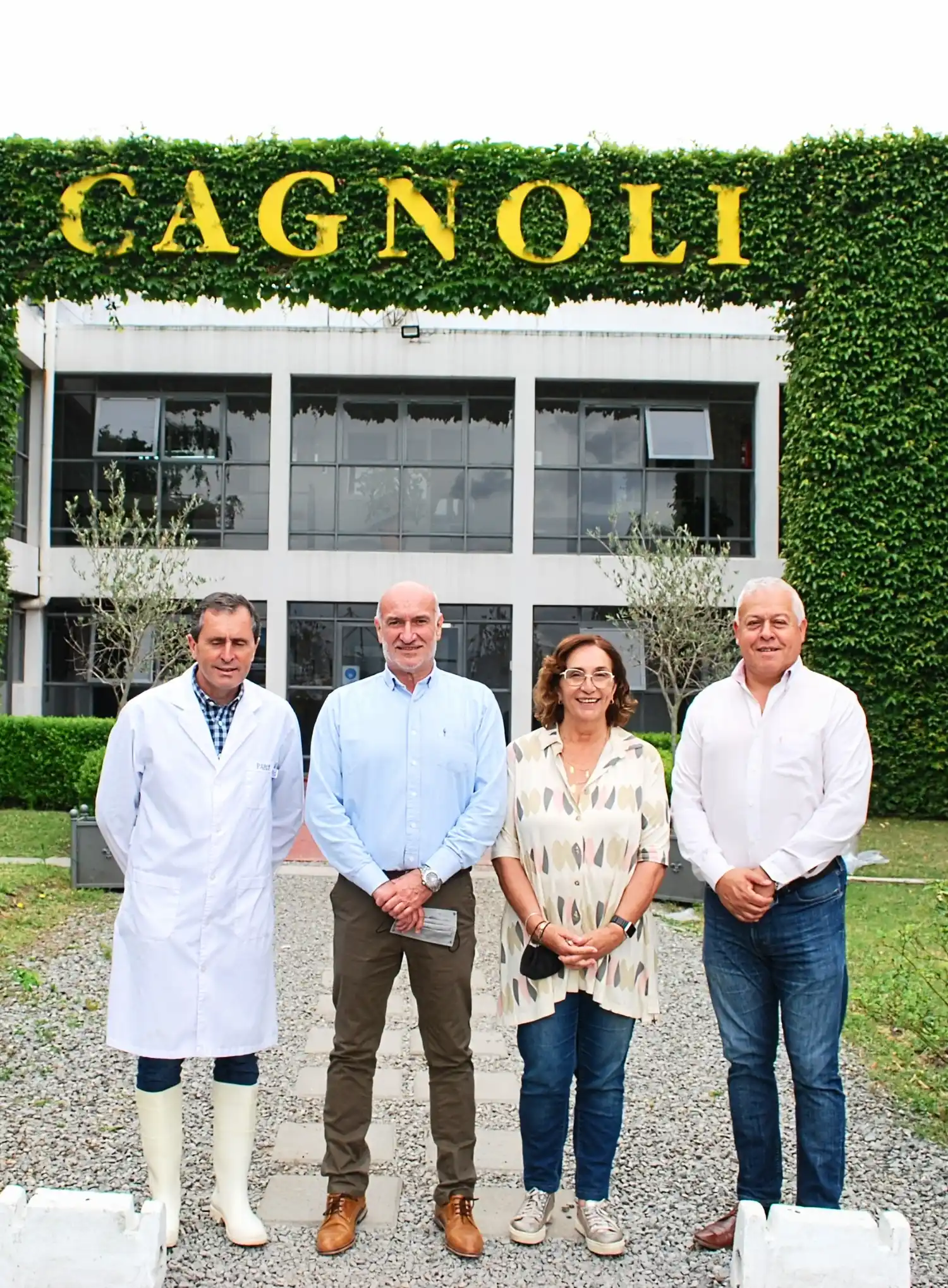 Autoridades de la Universidad Nacional del Centro y de Cagnoli