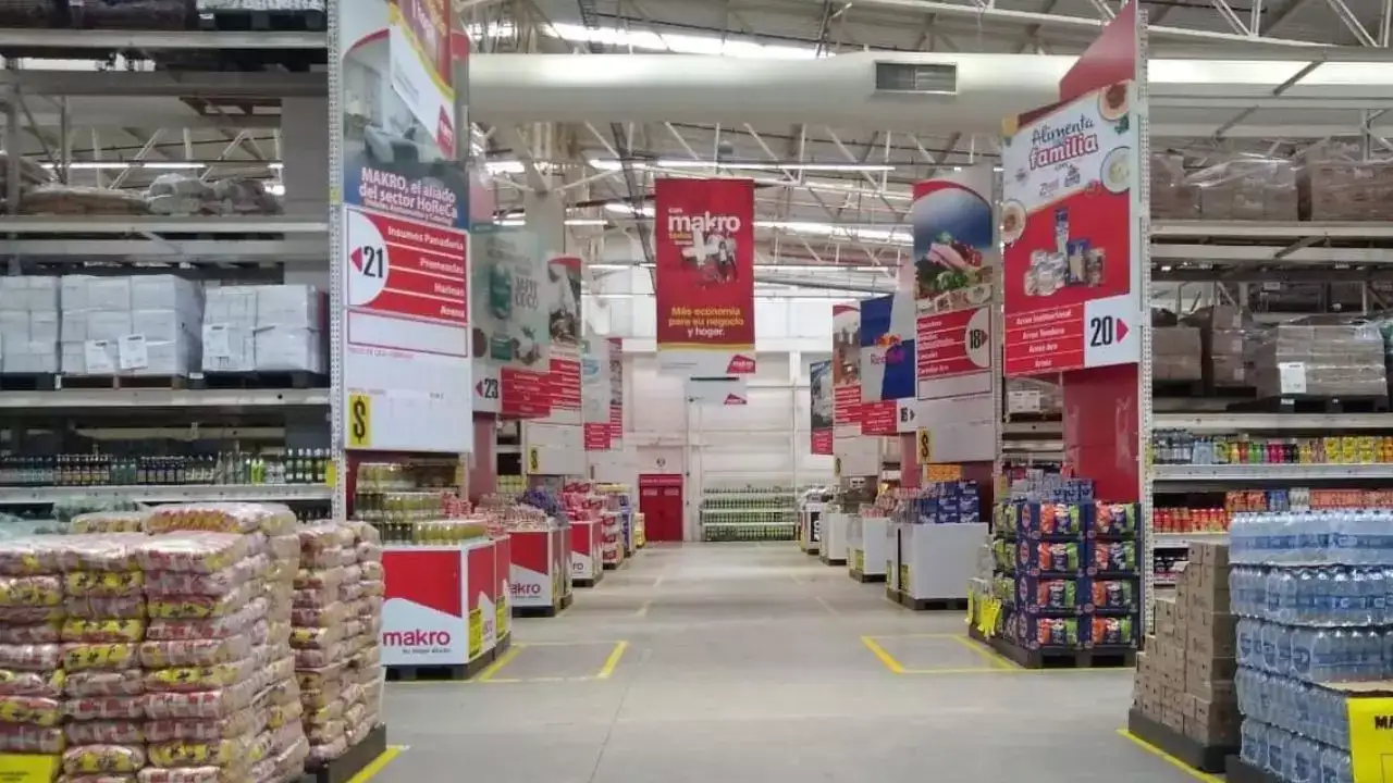 Una cadena extranjera de supermercados se va de la Argentina: puso en venta sus activos por 200 millones de dólares