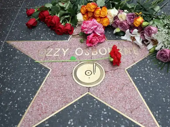 AMIGOS y FANS de OZZY OSBOURNE rinden homenaje al creador del HEAVY METAL