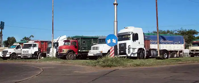 Conflicto camionero: el paro ya supera los diez días y sigue paralizando los puertos