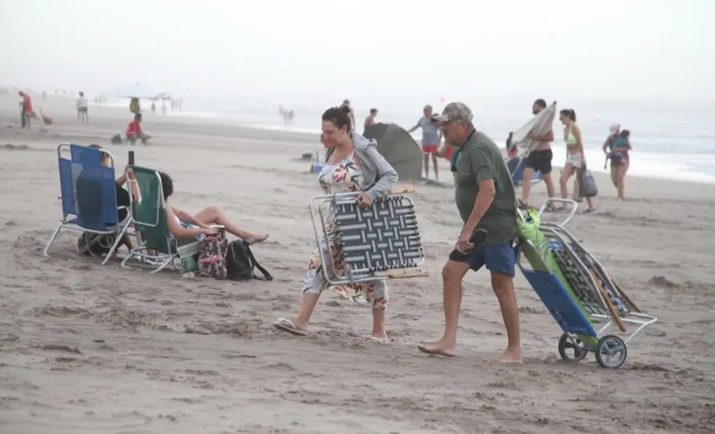 El viento y la lluvia fueron los protagonistas de este martes