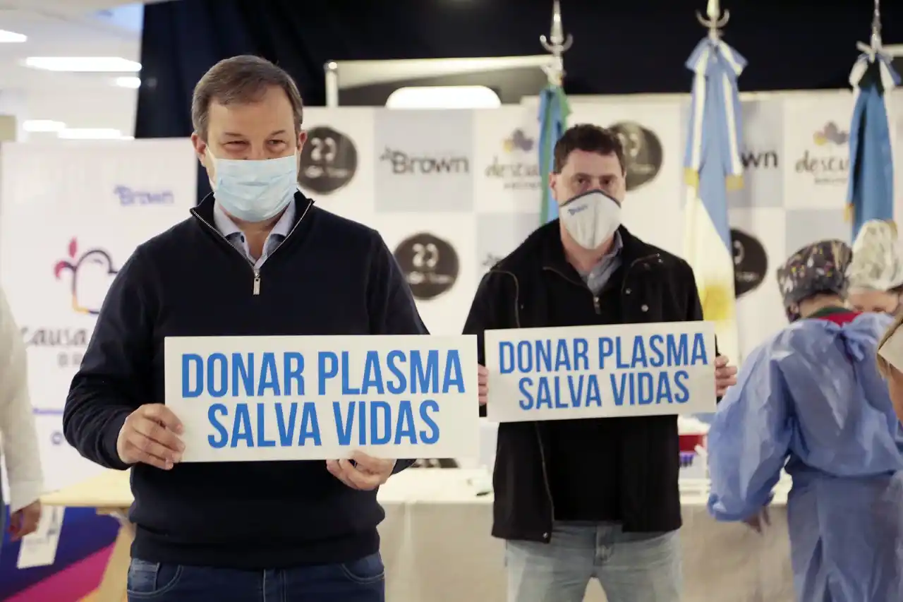 La historia de Juan Morato, el vecino de Burzaco que es un "superdonante" de plasma en la Provincia