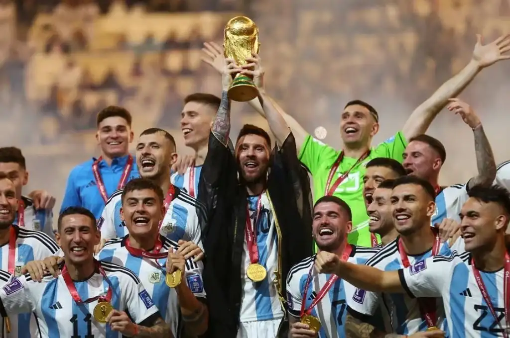 El homenaje de la AFA a la Seleccón Argentina a seis meses del Mundial