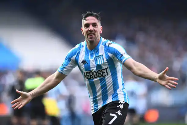 Hauche, clave en el ataque de Racing.