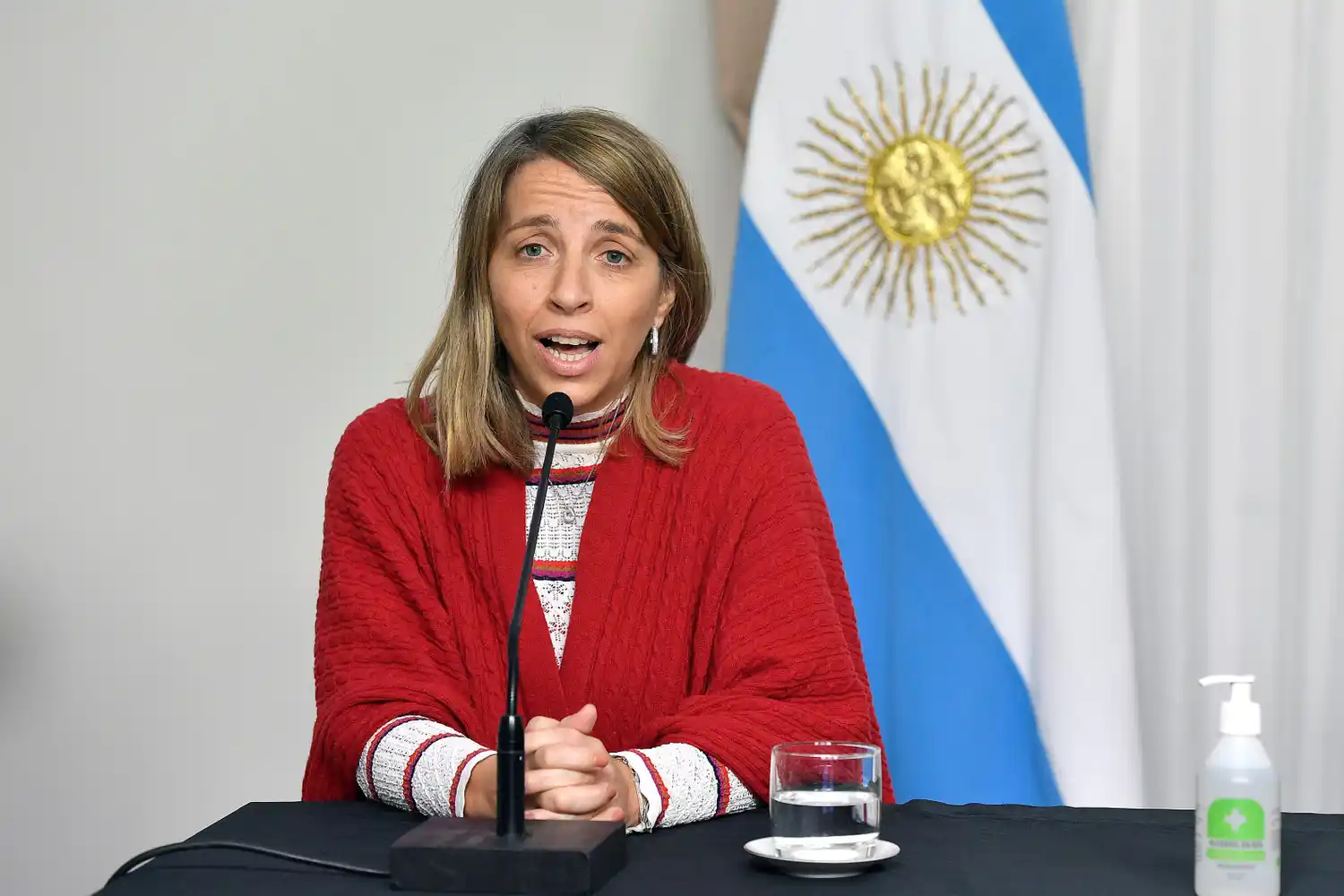 El CGE y el COES elaboran los protocolos para el regreso a las aulas